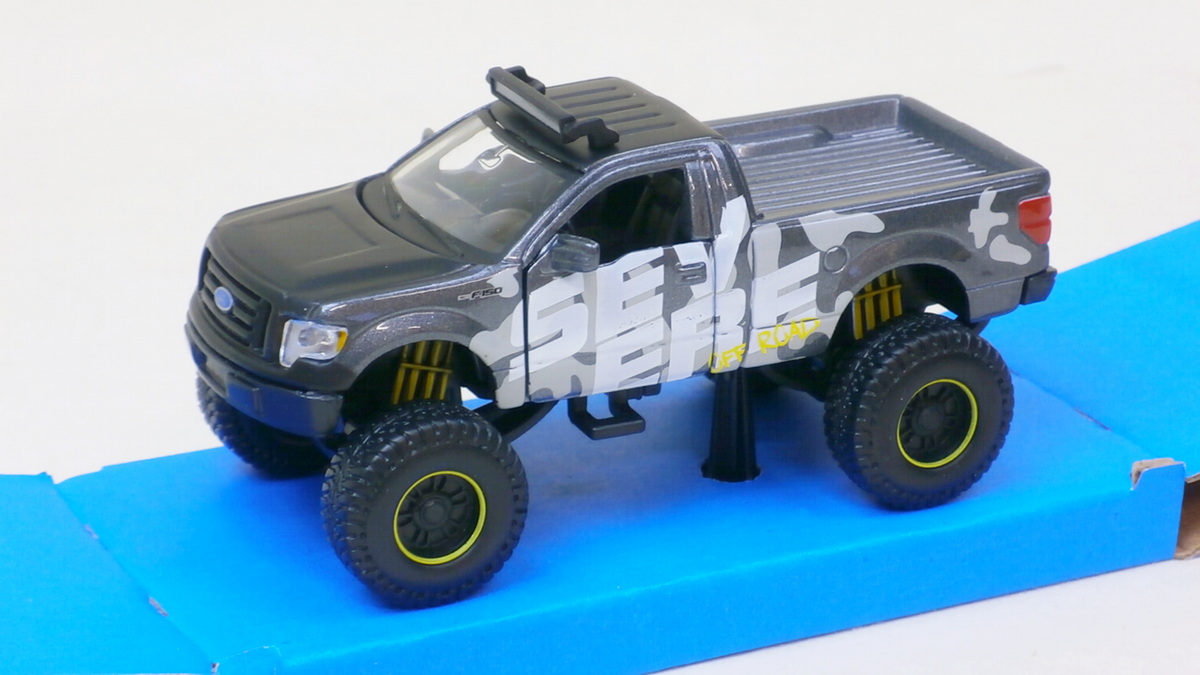 Maisto Monster Truck Metall